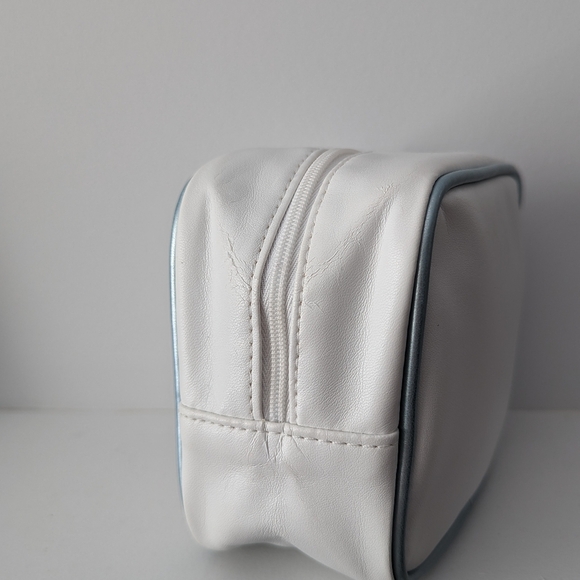 Dior Beauty Quilted Cosmetic Case - Picture 4 of 6